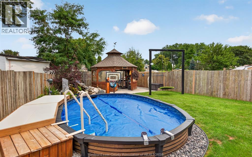 9535 AVERY LANE - 32