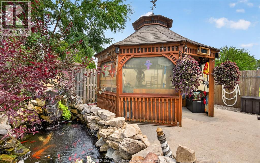 9535 AVERY LANE - 36