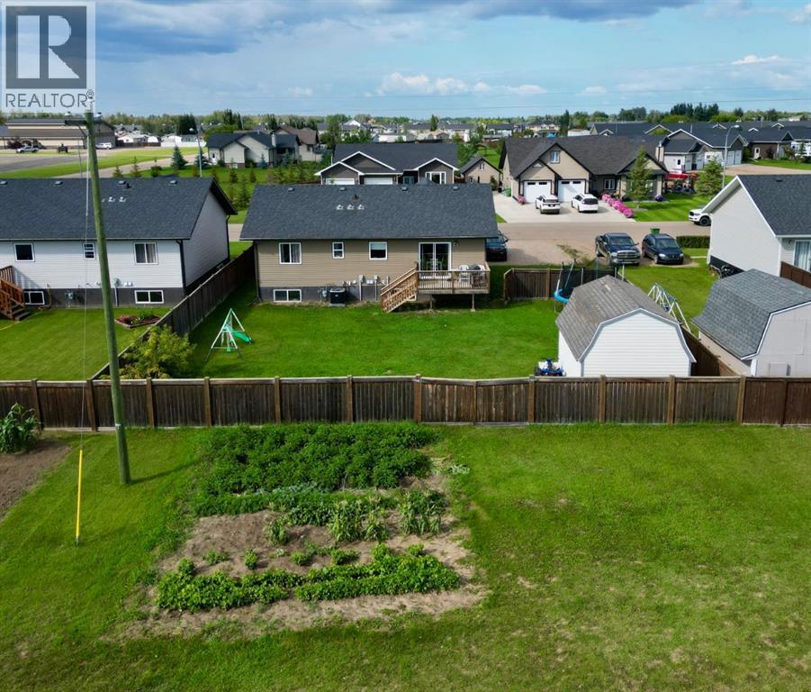 11005 95 Ave - 36