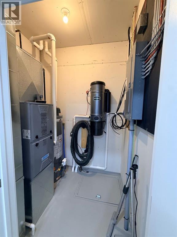 9904 111 Street Unit 4 - 20