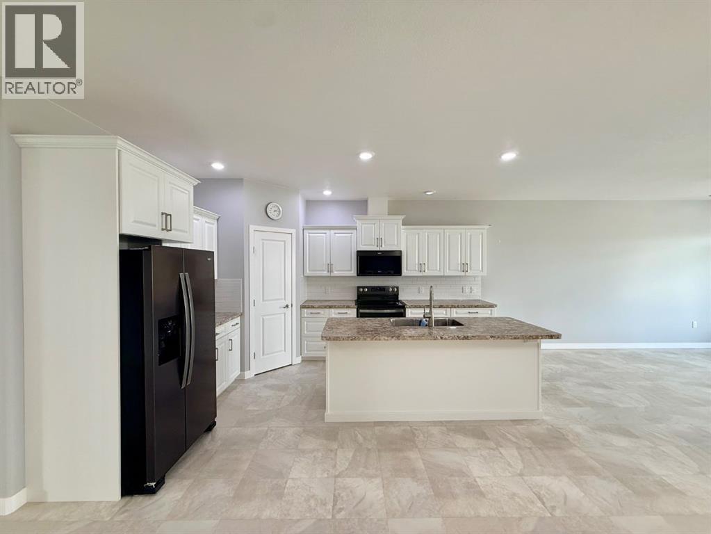 9904 111 Street Unit 4 - 15