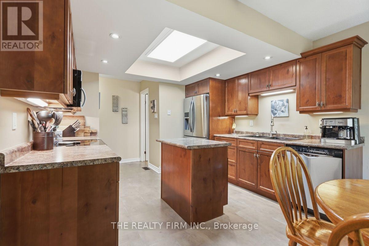 905 DALHOUSIE DRIVE - Image 17
