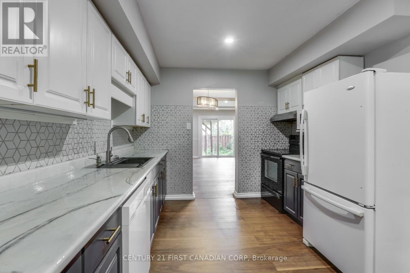 110 MONMORE ROAD - Image 8