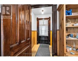 Primary Bedroom - 187 Emerald Street S, Hamilton, ON L8N2V6 Photo 6