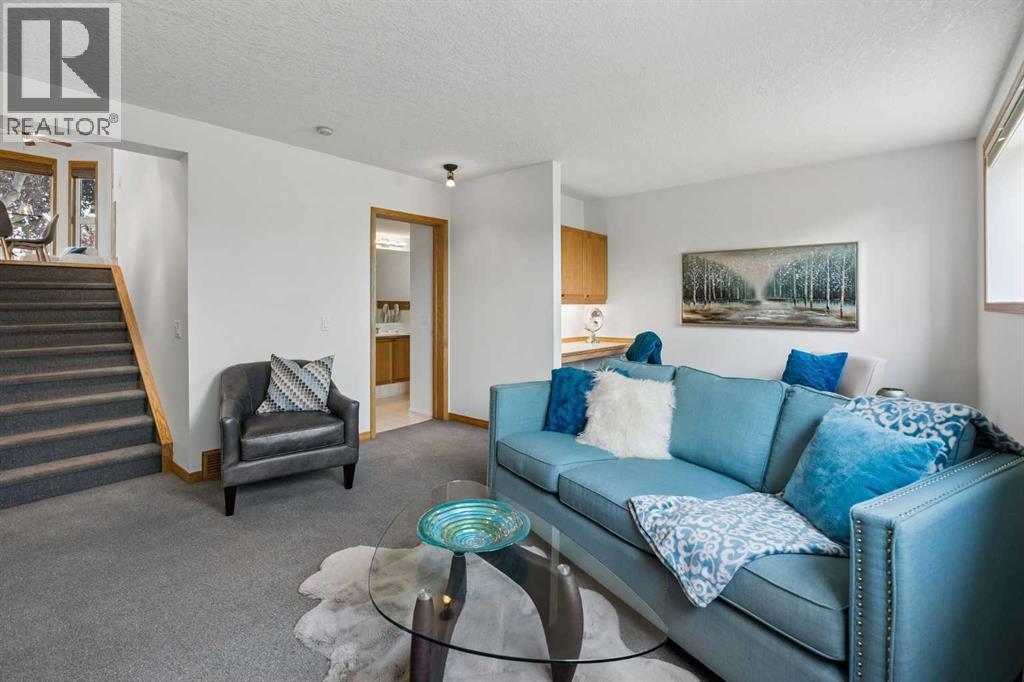 246 Mt Lorette Place Southeast - Photo 22
