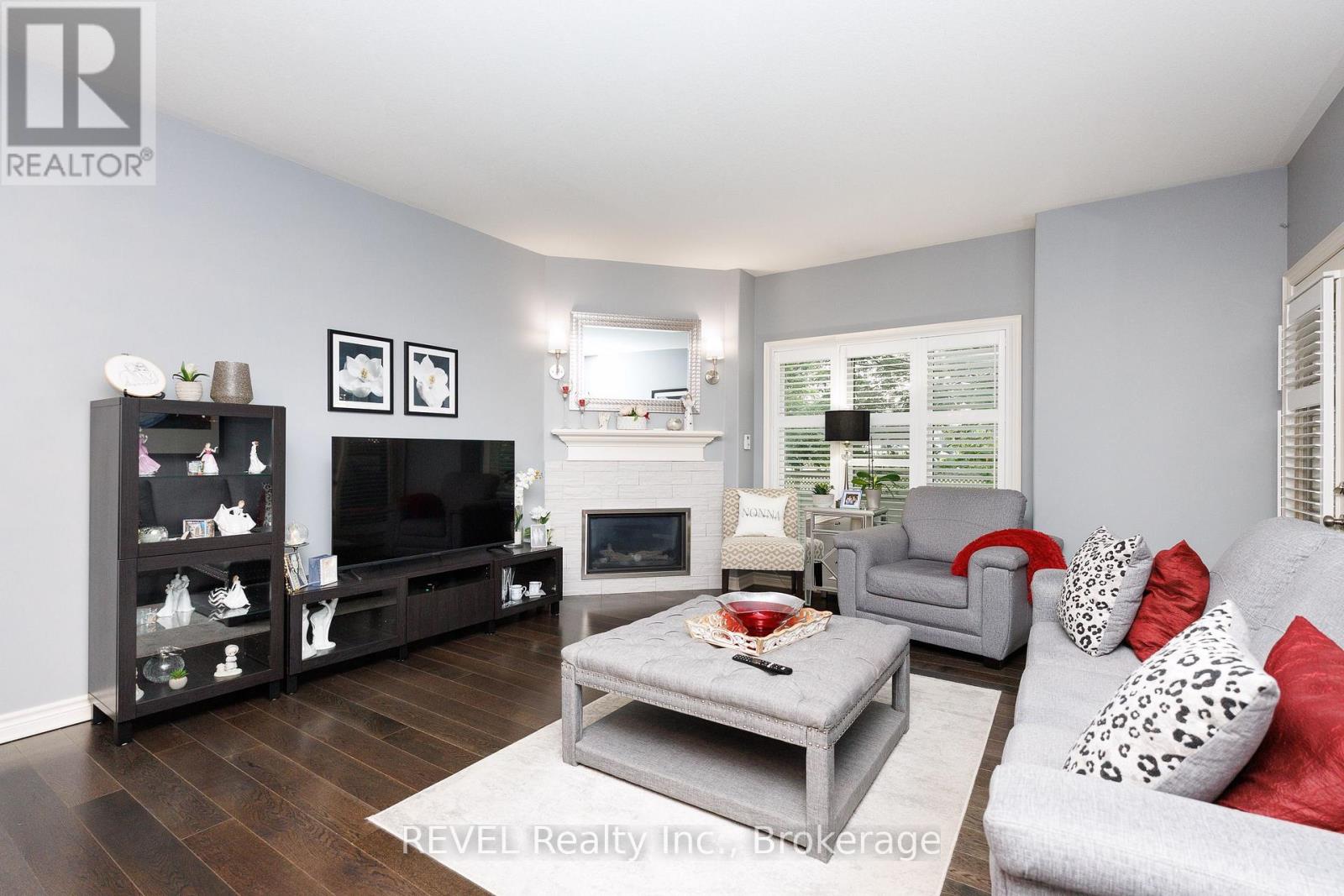 #3 4399 MONTROSE ROAD - Image 10