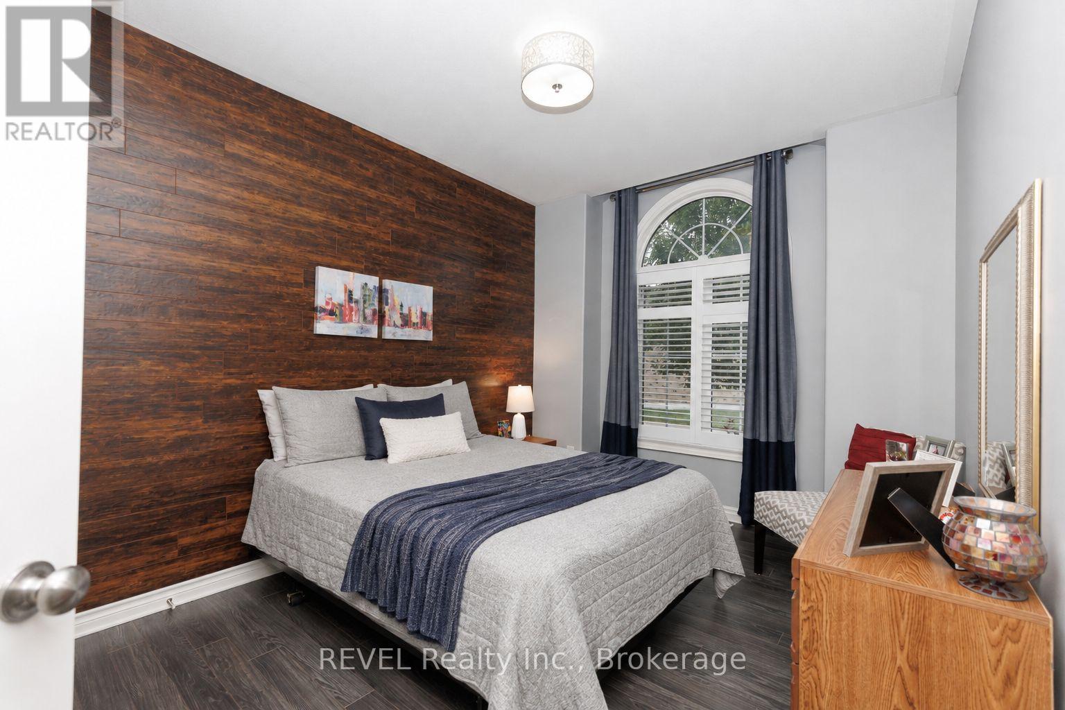 #3 4399 MONTROSE ROAD - Image 16