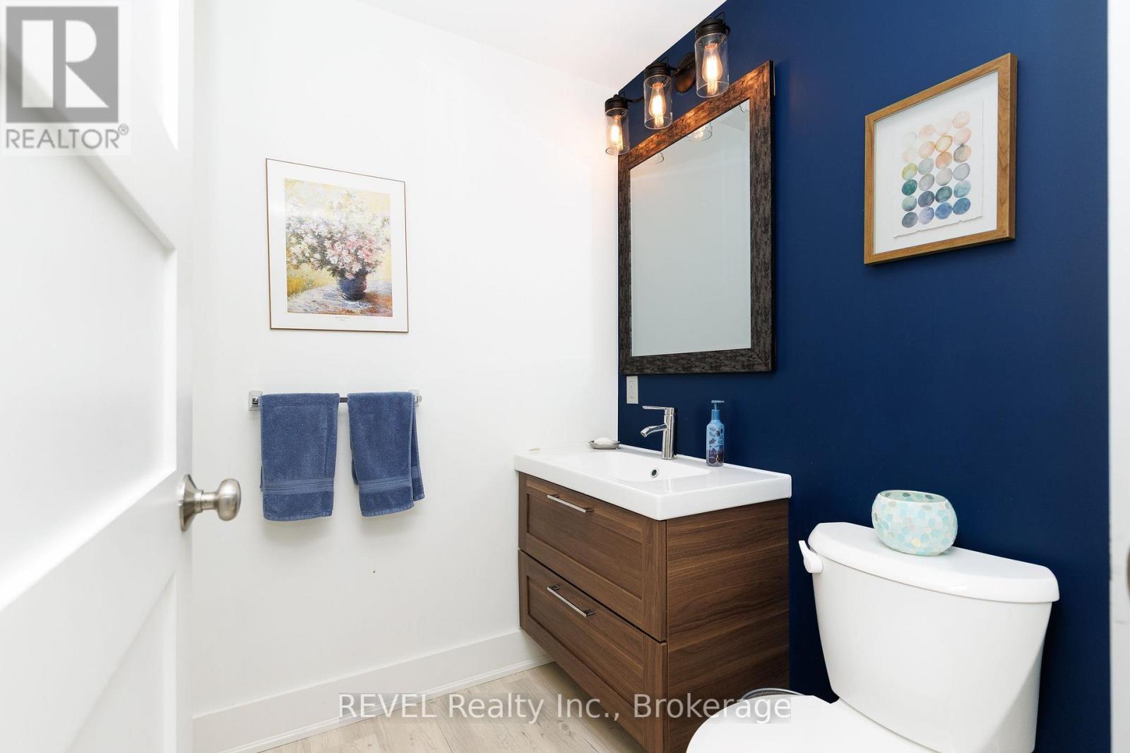 #3 4399 MONTROSE ROAD - Image 23