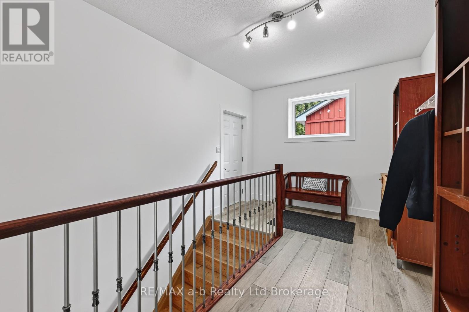 8827 PRINCE STREET - Image 28