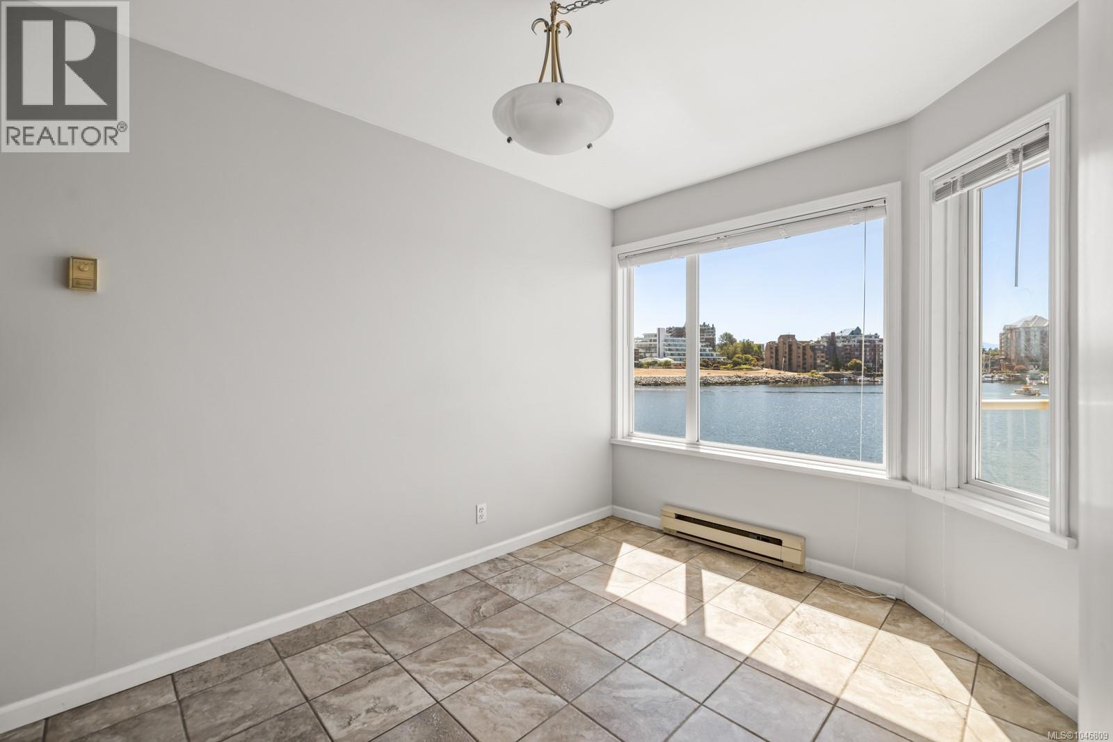 #209 55 Songhees Rd - Image 17