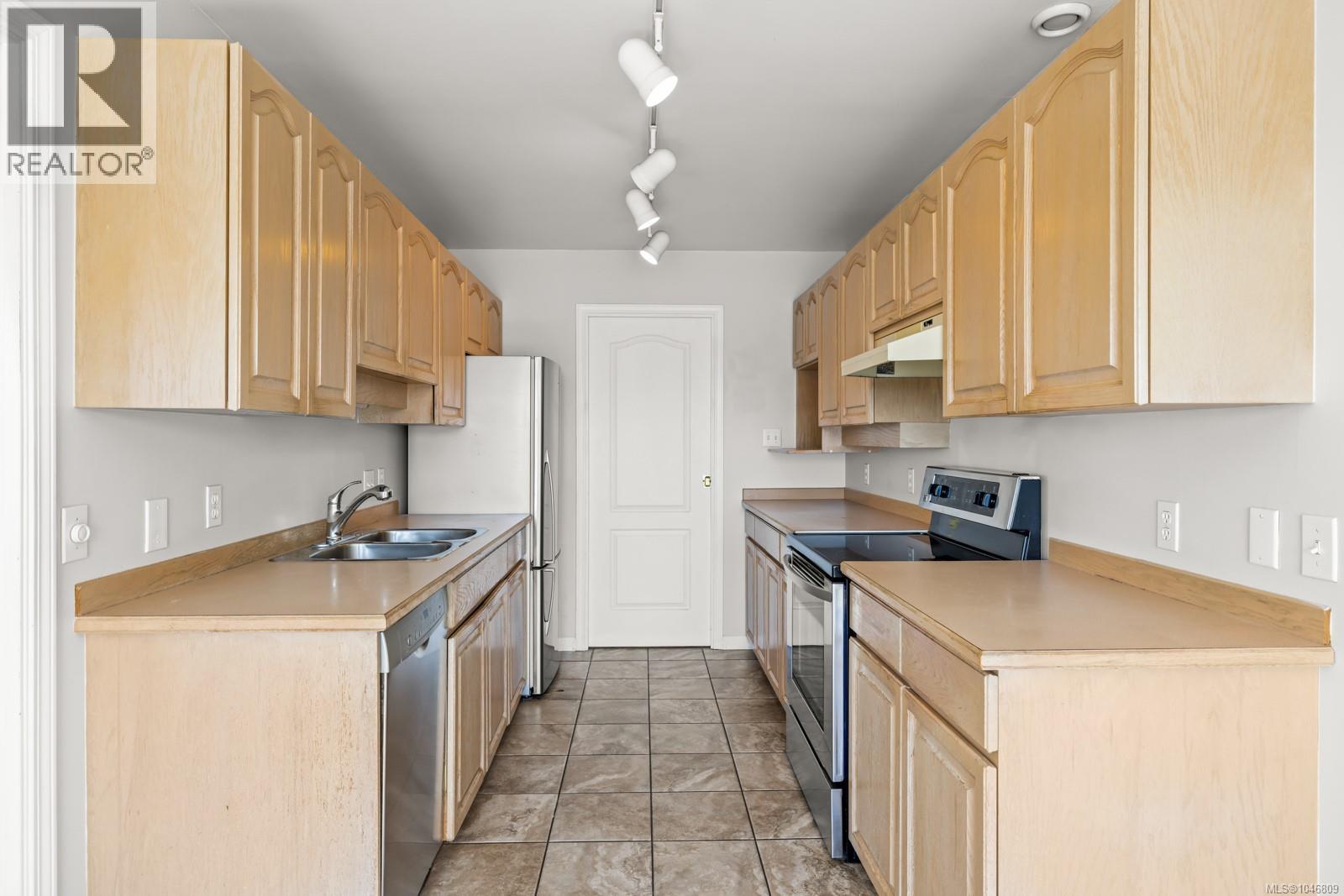 #209 55 Songhees Rd - Image 20
