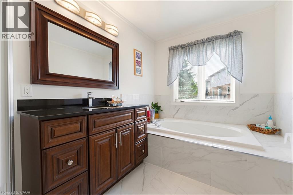 805 MUNICH Circle - Image 24