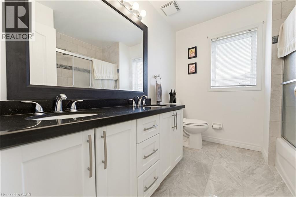 805 MUNICH Circle - Image 28