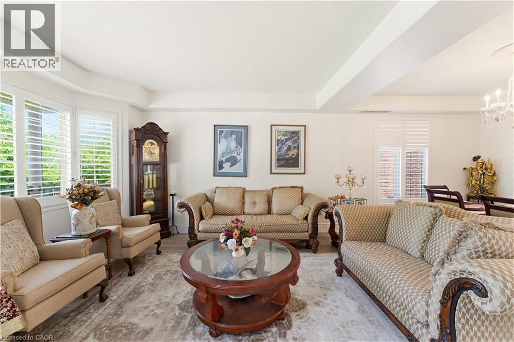 805 MUNICH Circle - Image 9