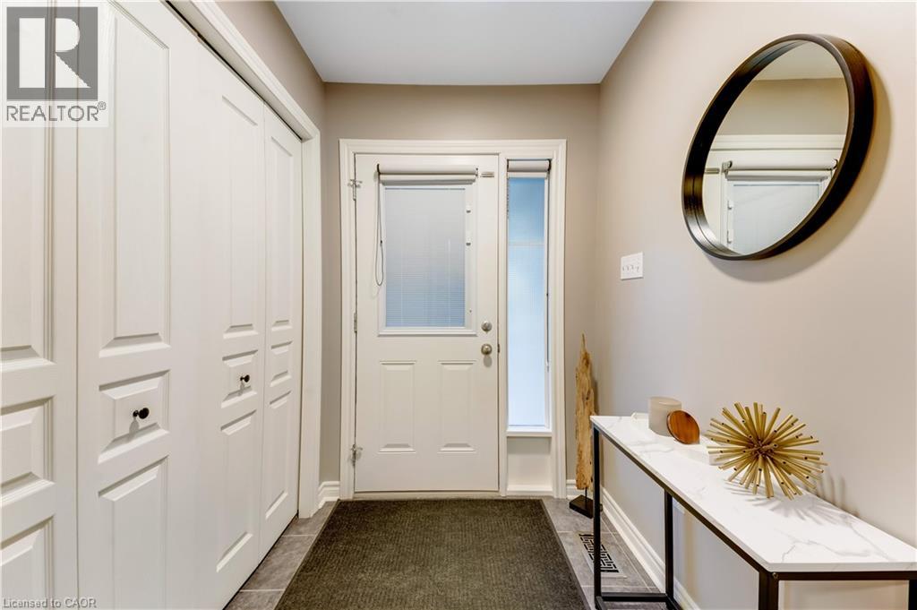 143 RIEHM Street — photo 3
