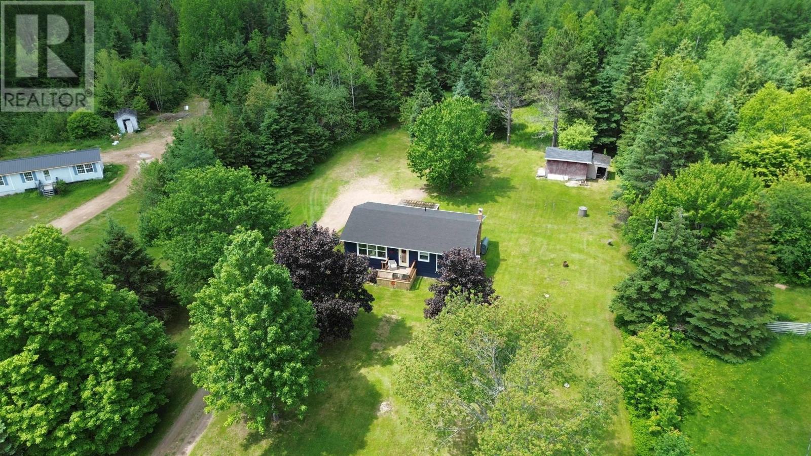 4057 105 Highway - 11
