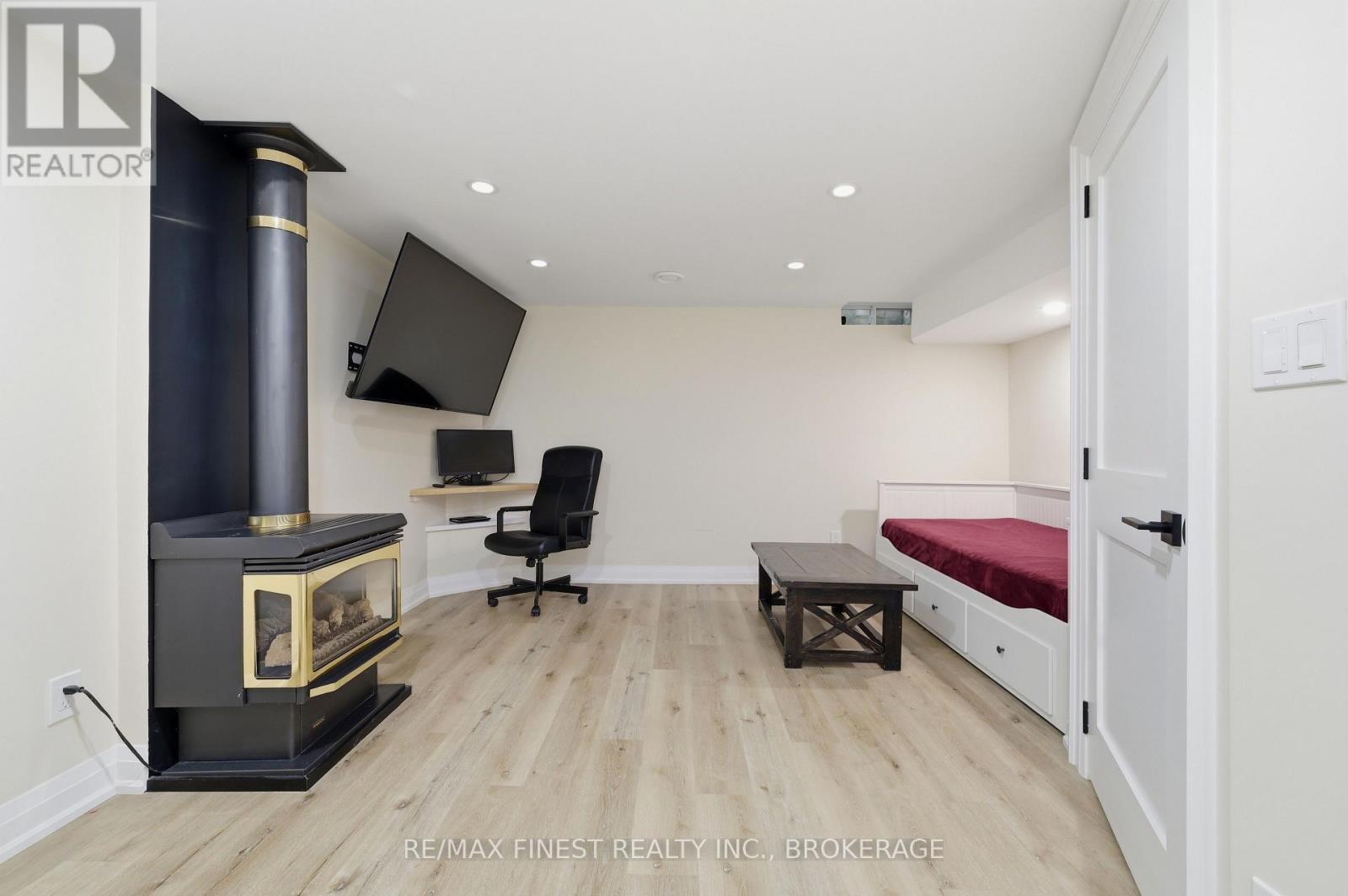 28 MELBORNE COURT - Image 25