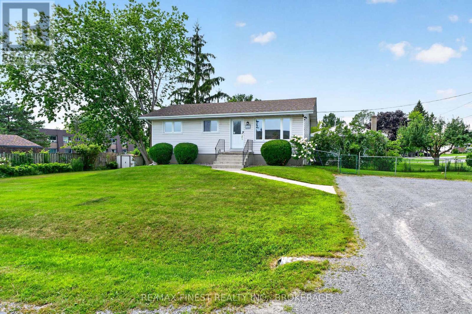 183 WESTBURY AVENUE - 1