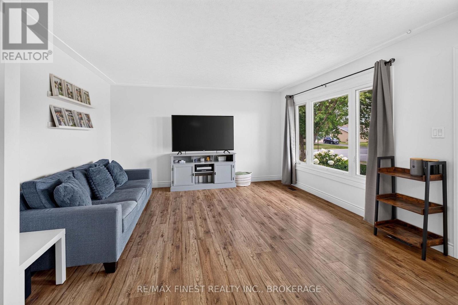 183 WESTBURY AVENUE - Image 12