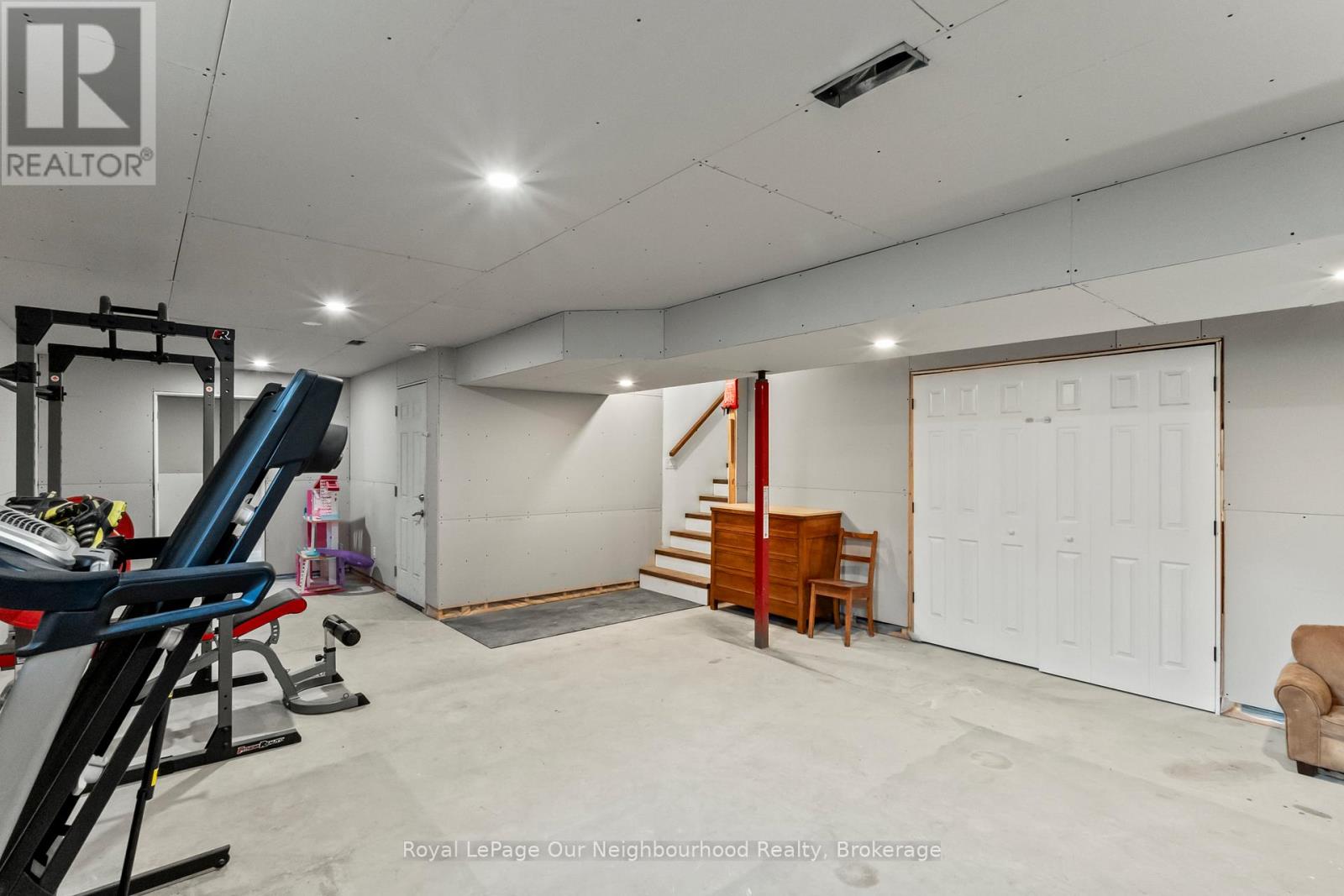 27 CEDAR SHORES DRIVE - 23