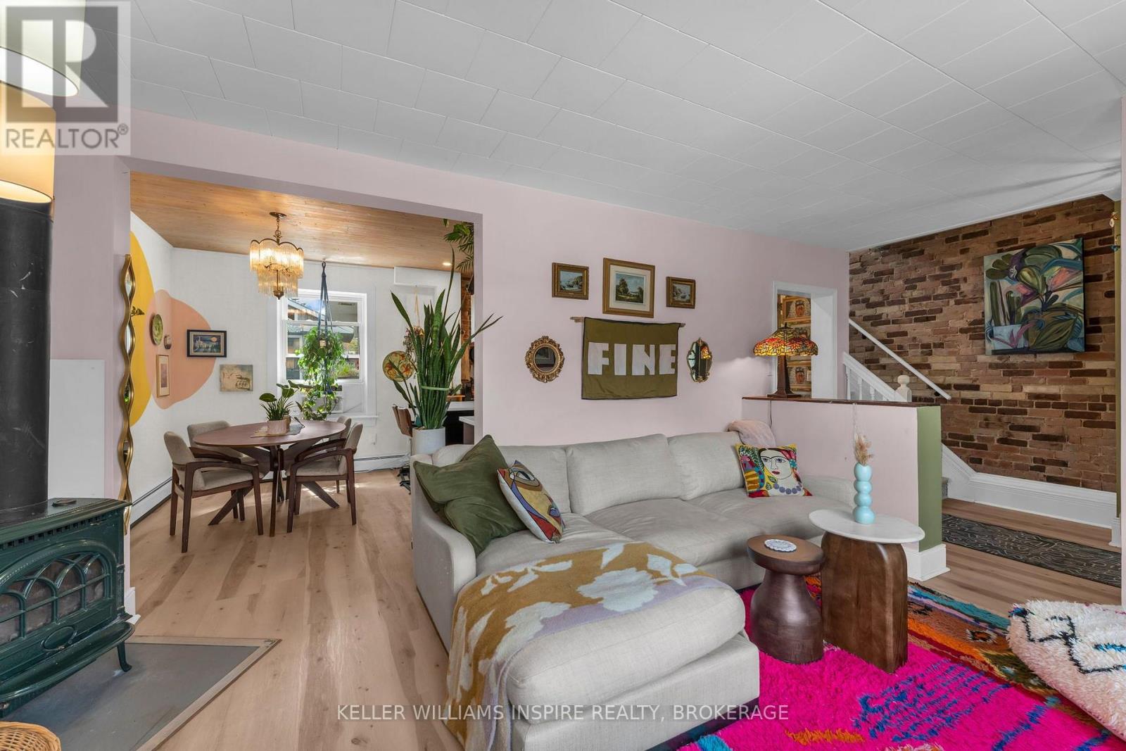 122 STEPHEN STREET - Image 12