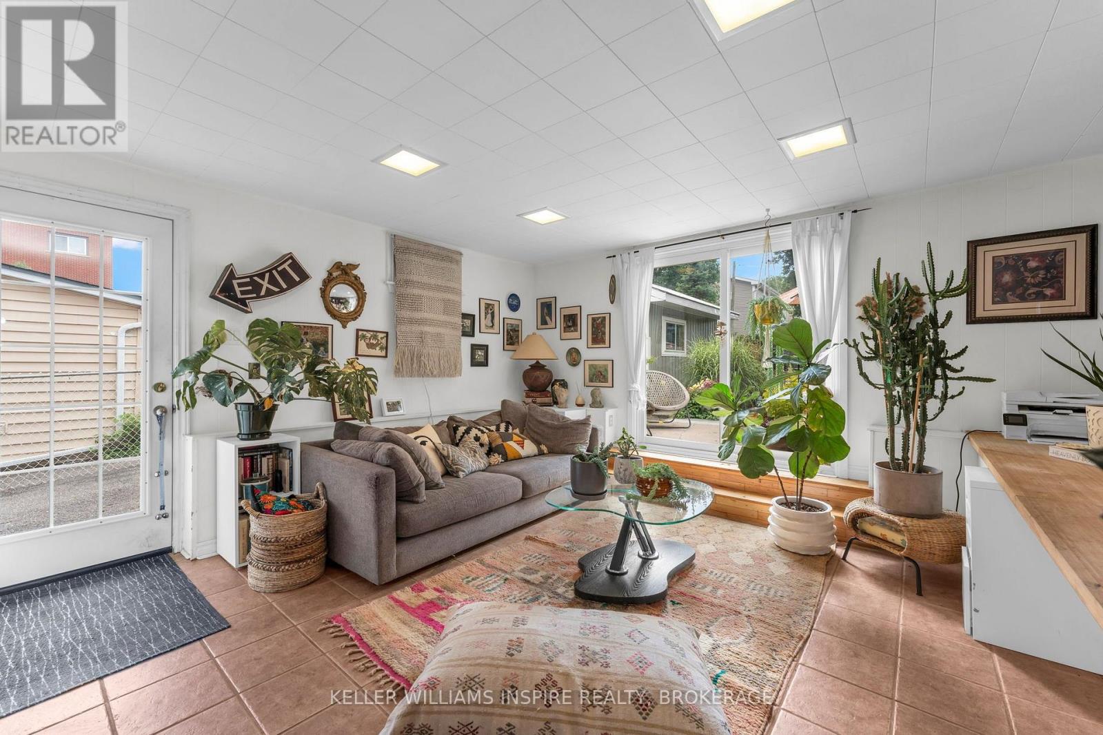 122 STEPHEN STREET - Image 21