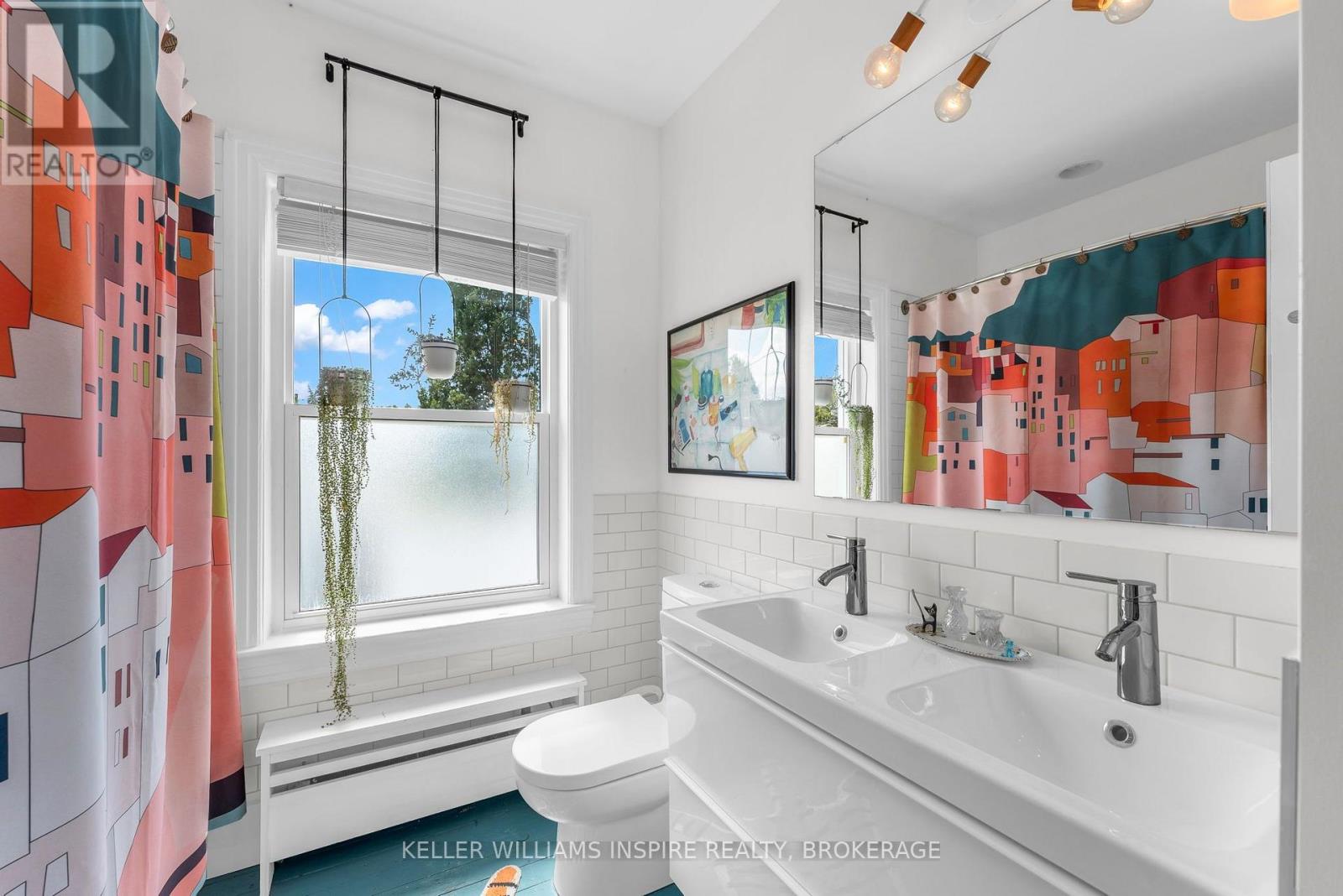 122 STEPHEN STREET - Image 32