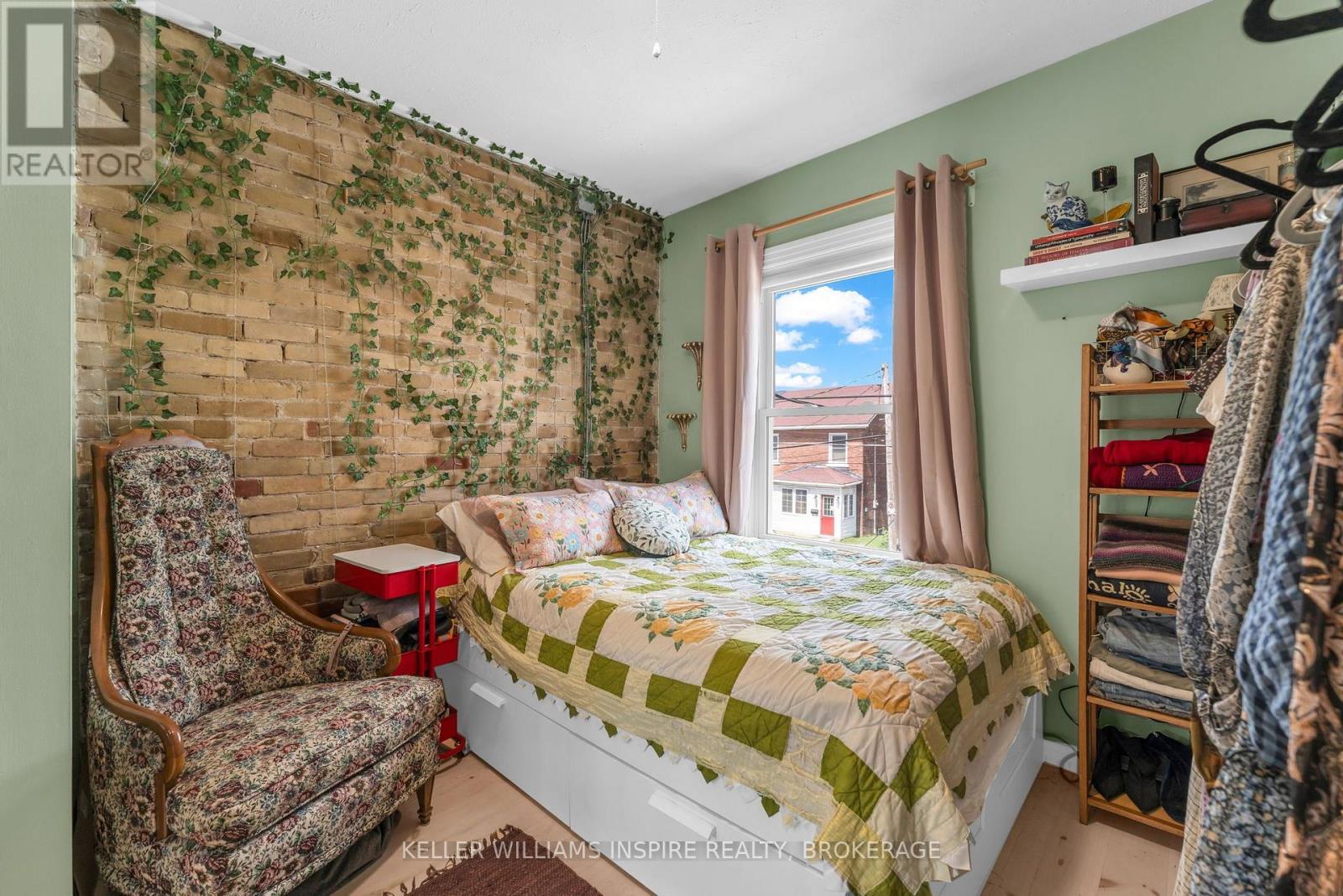 122 STEPHEN STREET - Image 36