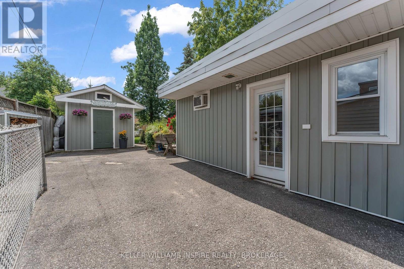 122 STEPHEN STREET - Image 39