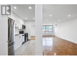 401 - 2500 Bathurst Street, Toronto, ON M6B2Y8 Photo 10