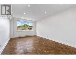 401 - 2500 Bathurst Street, Toronto, ON M6B2Y8 Photo 13