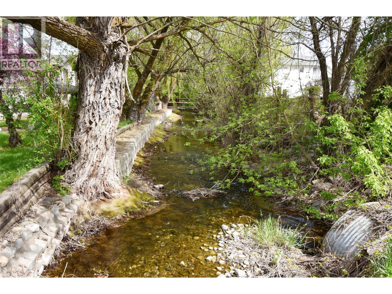 #210 505 Browne Road - Image 6