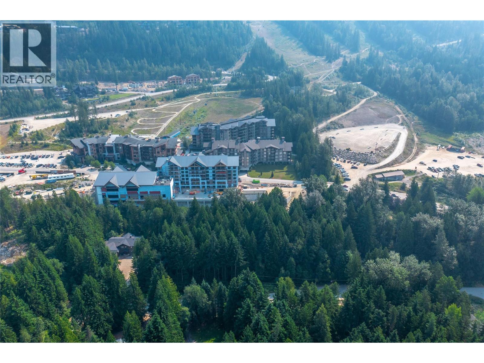 3014 Mcinnes Road, Revelstoke
