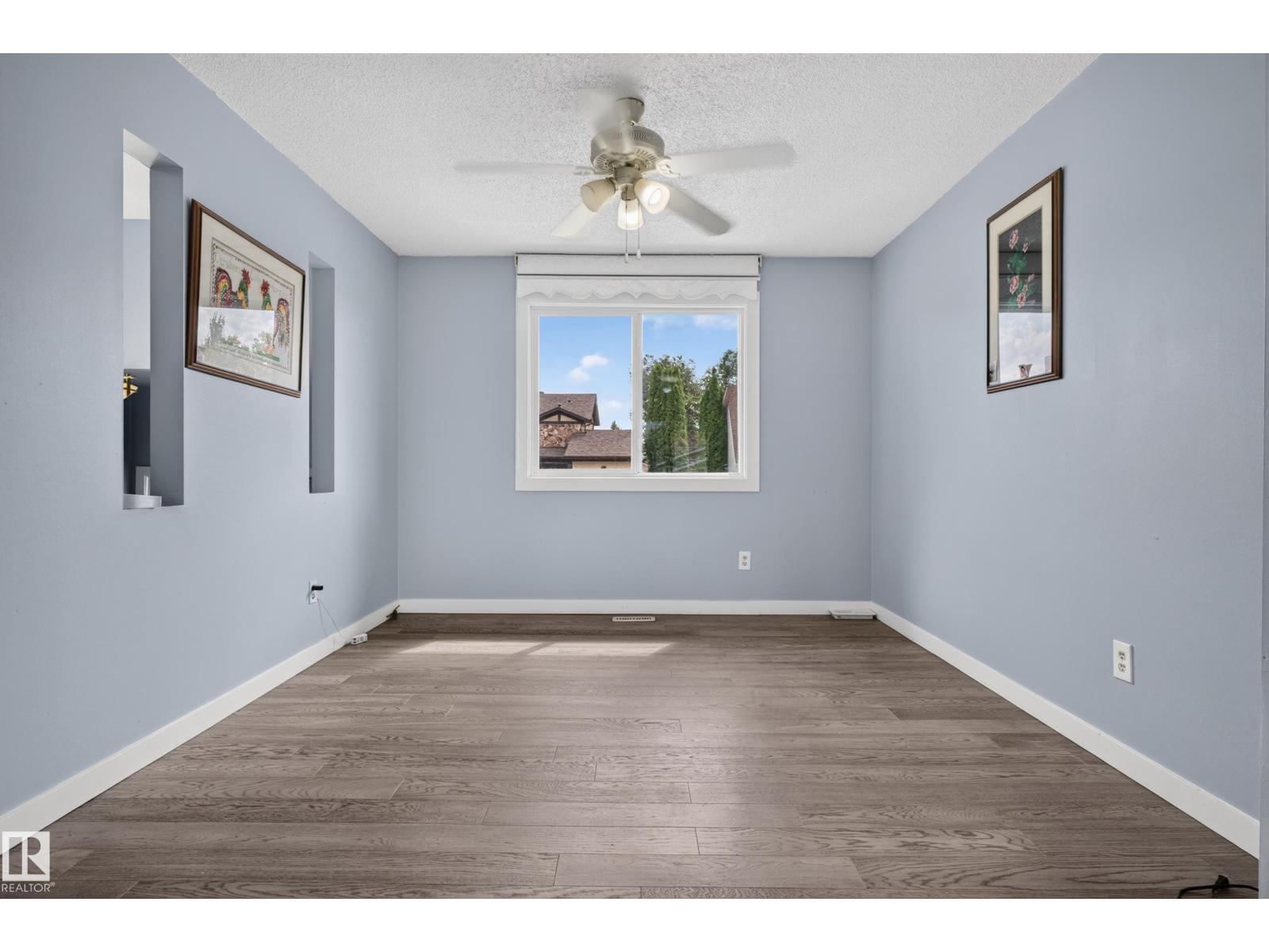 4628 37 Avenue NW - Photo 10