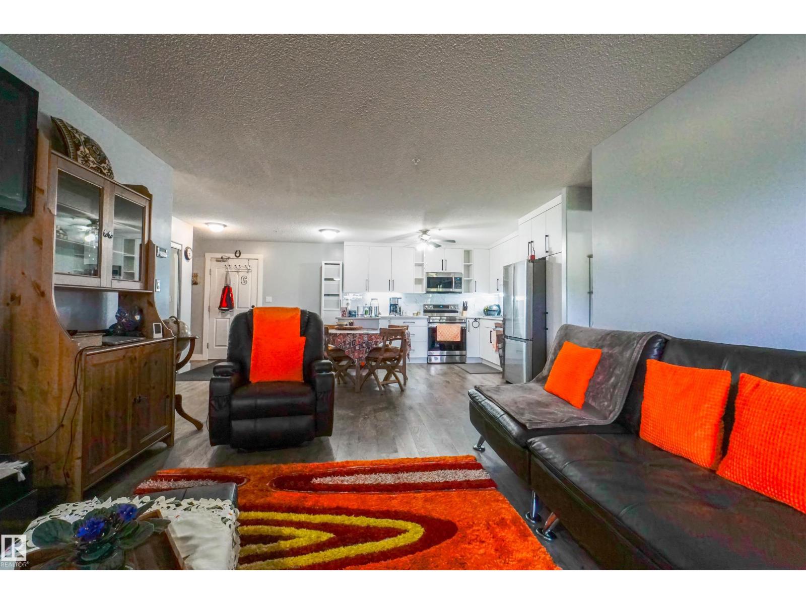 #128 279 SUDER GREENS DR NW - 2