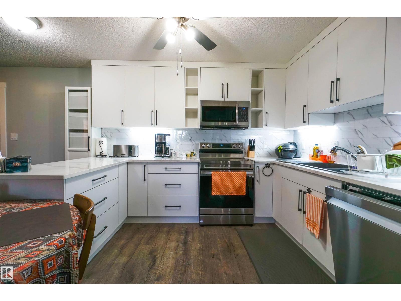 #128 279 SUDER GREENS DR NW - 21