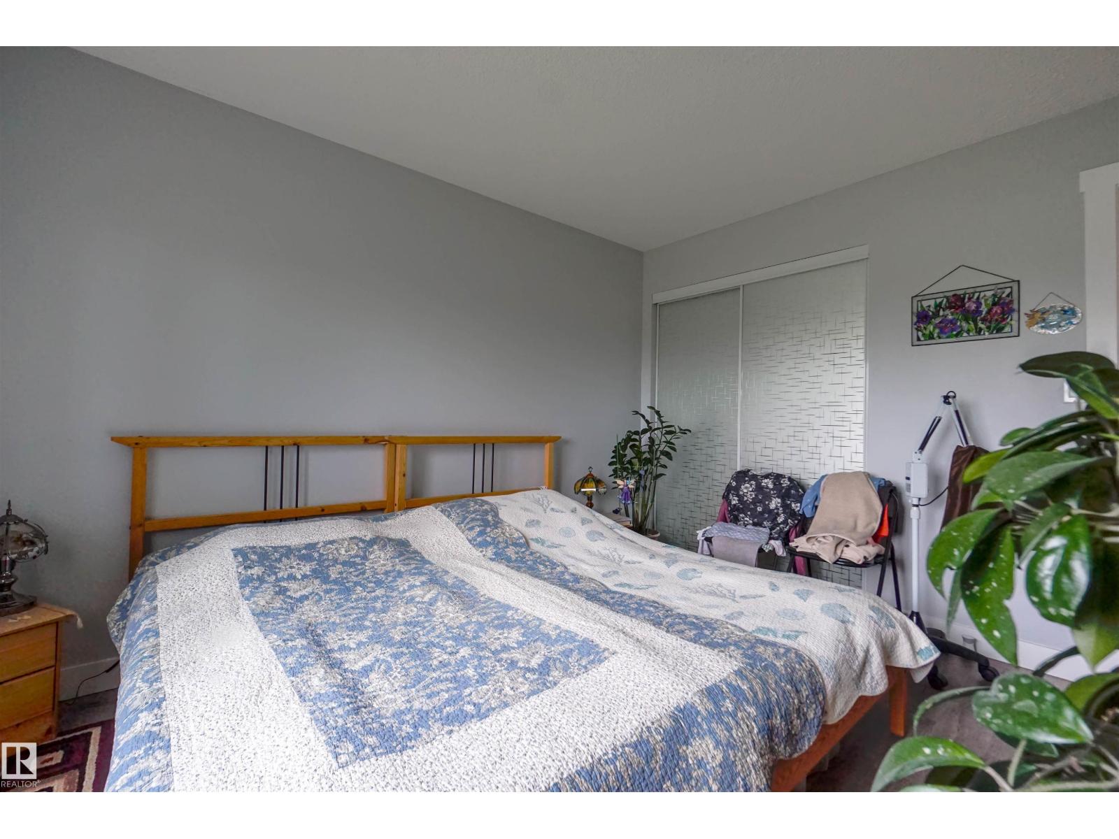 #128 279 SUDER GREENS DR NW - Image 9