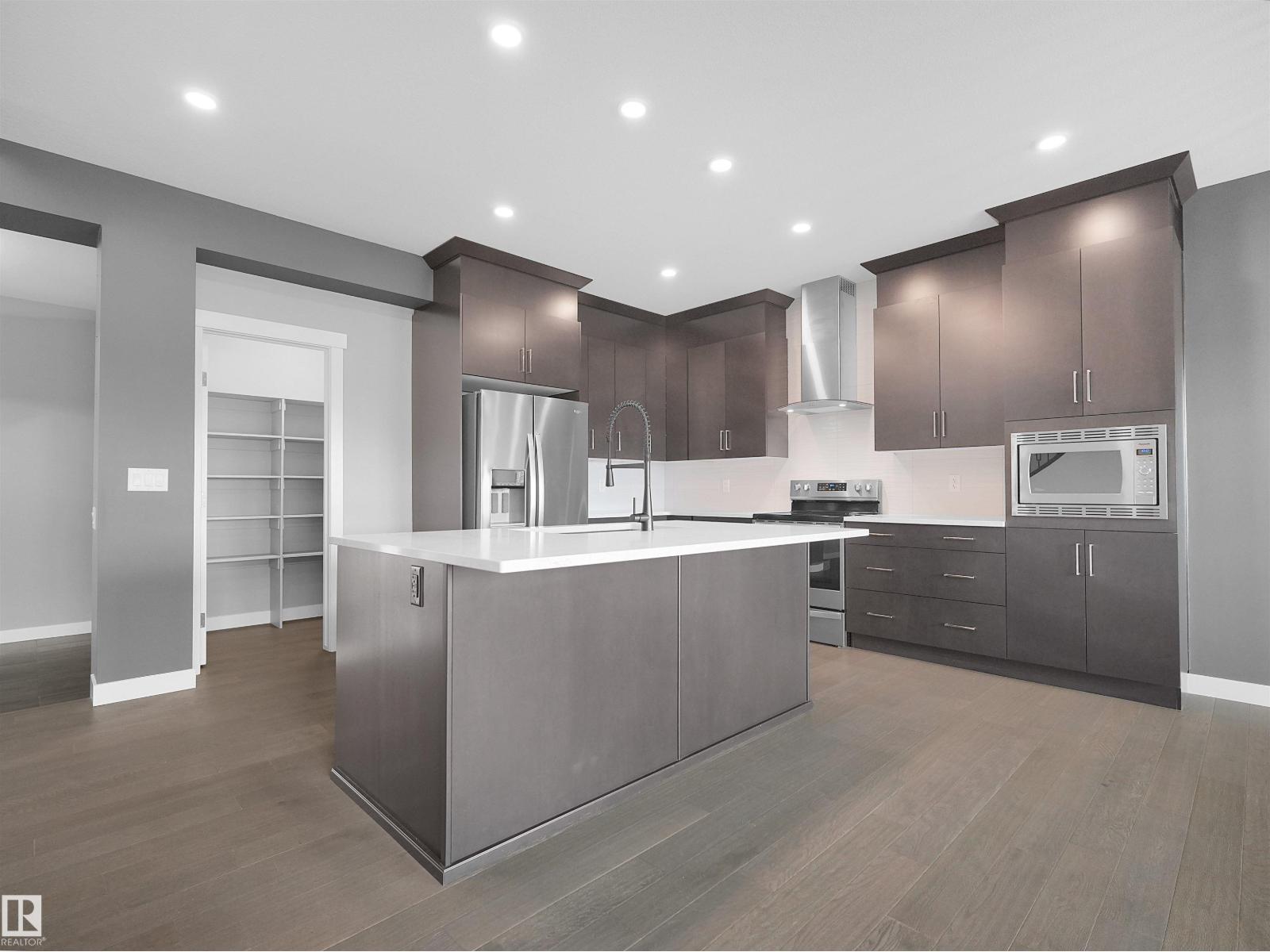 20715 27 AV NW - 16