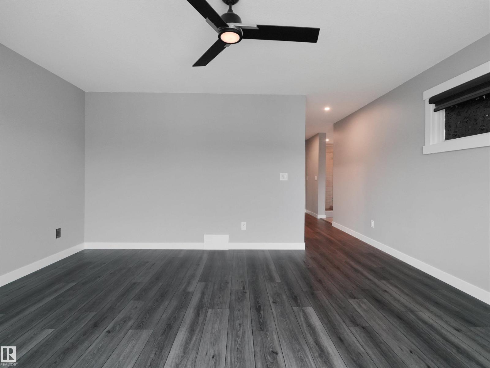 20715 27 Avenue NW - Photo 36