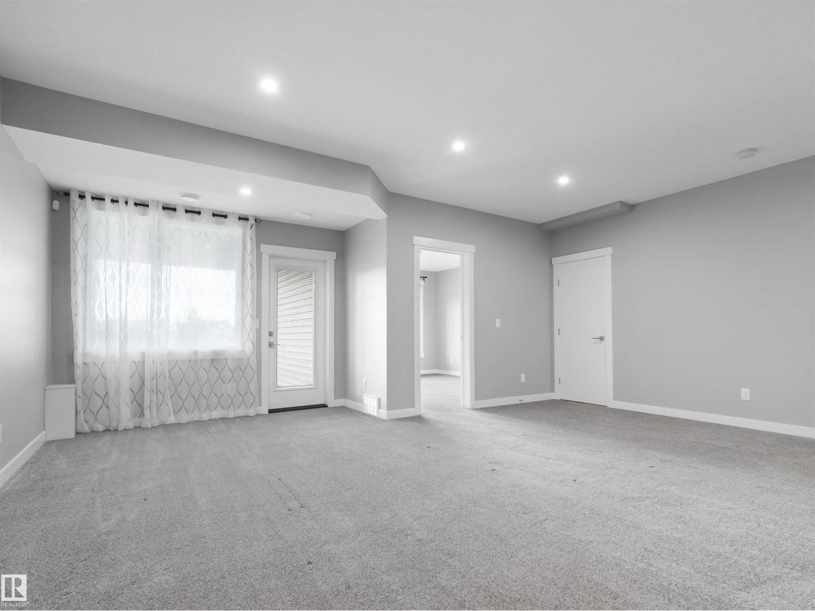 20715 27 Avenue NW - Photo 44