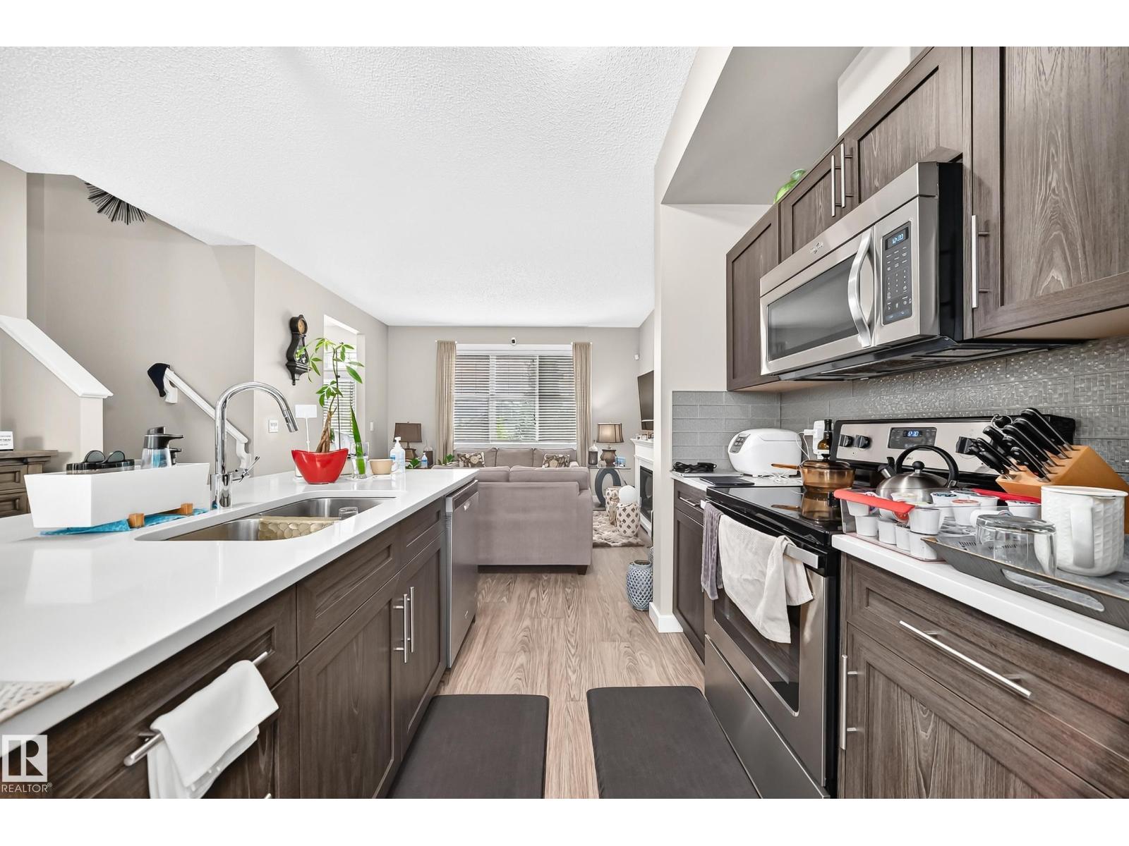 6136 Rosenthal WY NW - 16