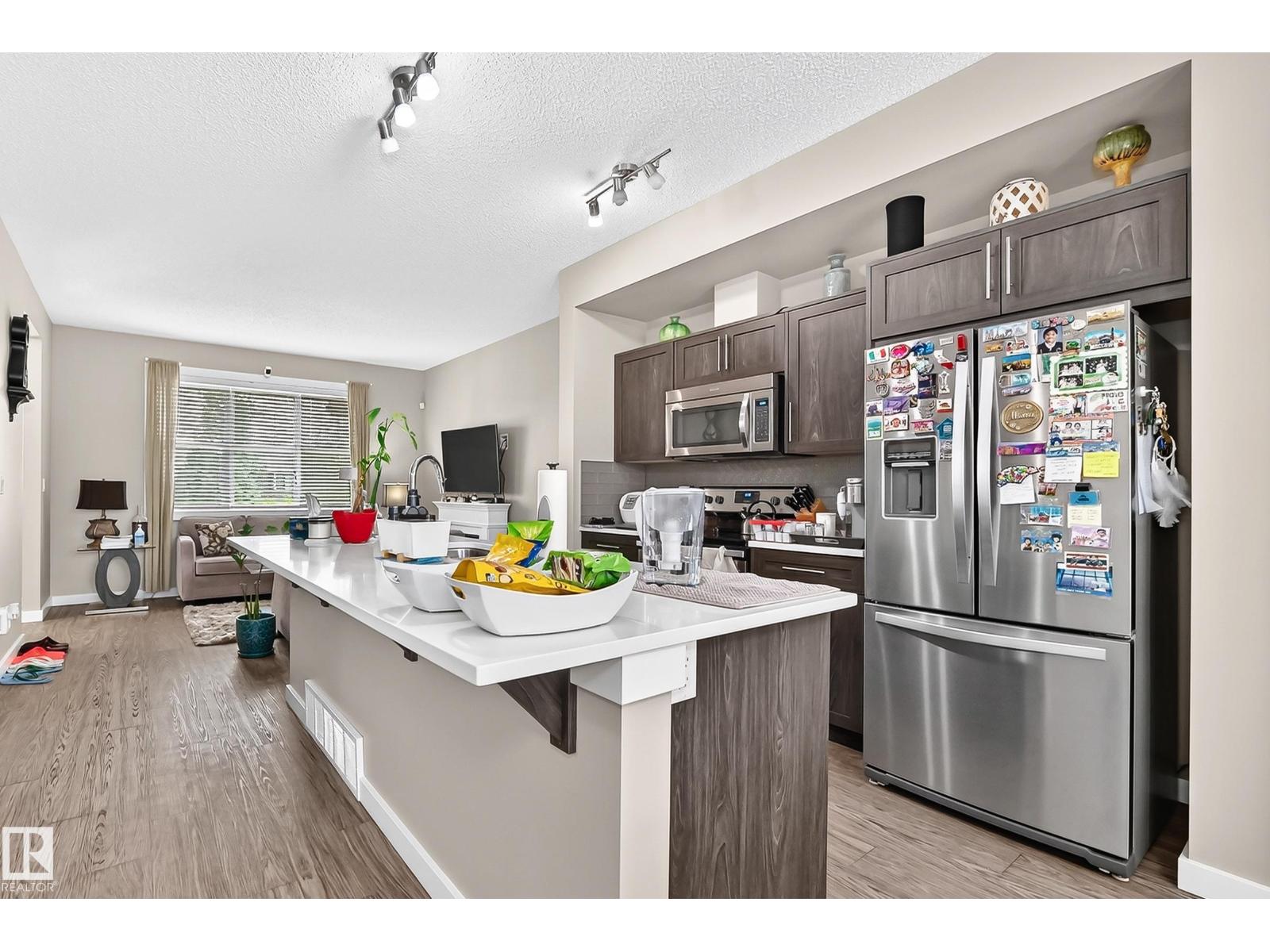 6136 Rosenthal WY NW - 17