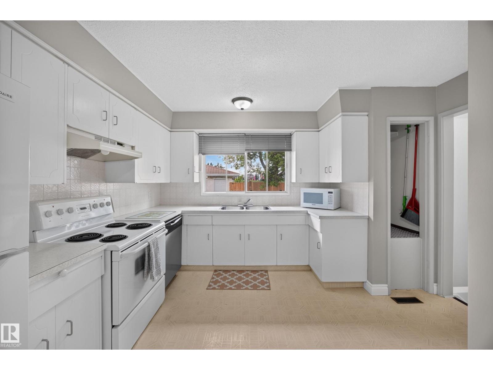 39 APACHE Crescent - Photo 16