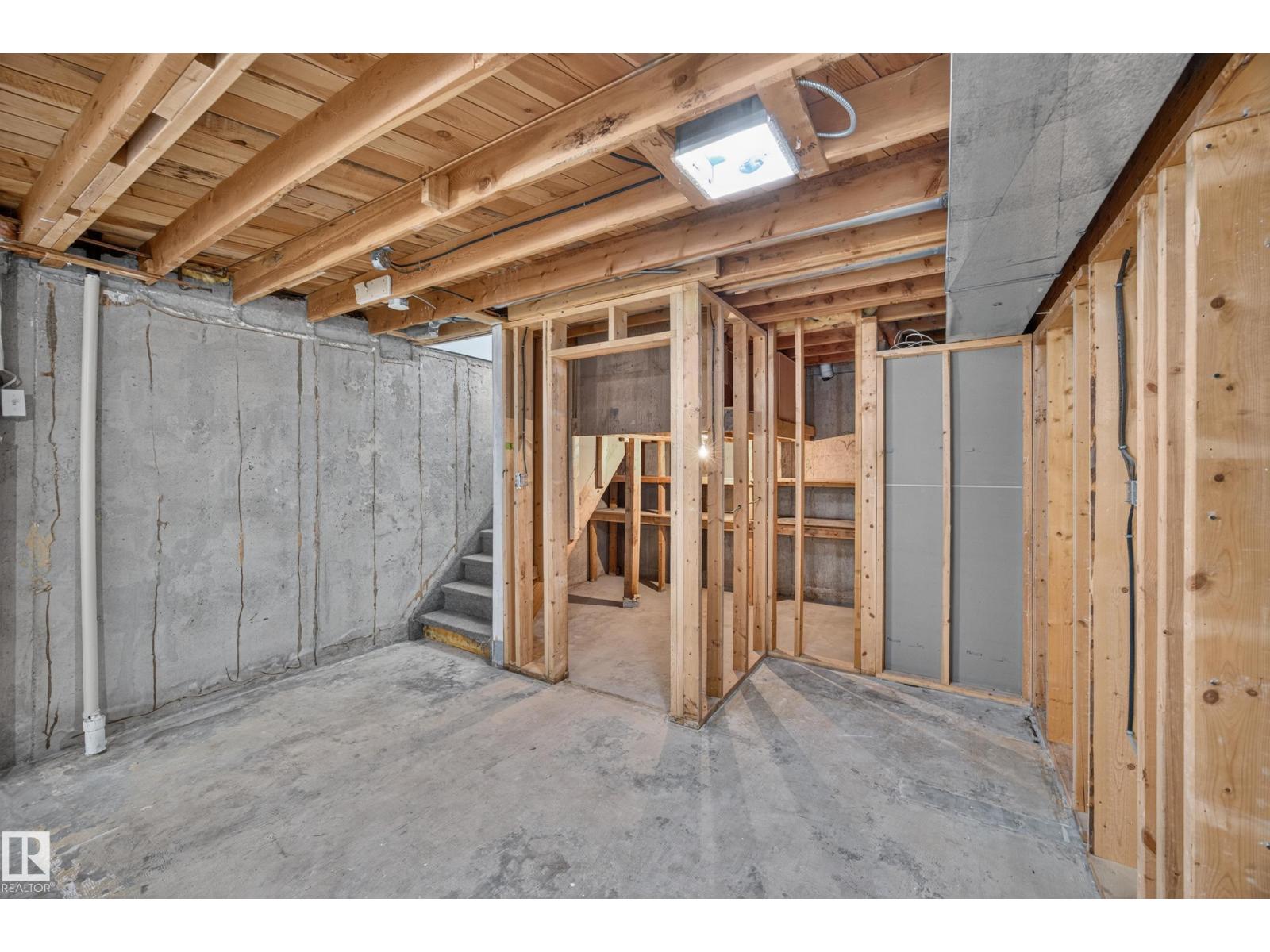 39 APACHE Crescent - Photo 36