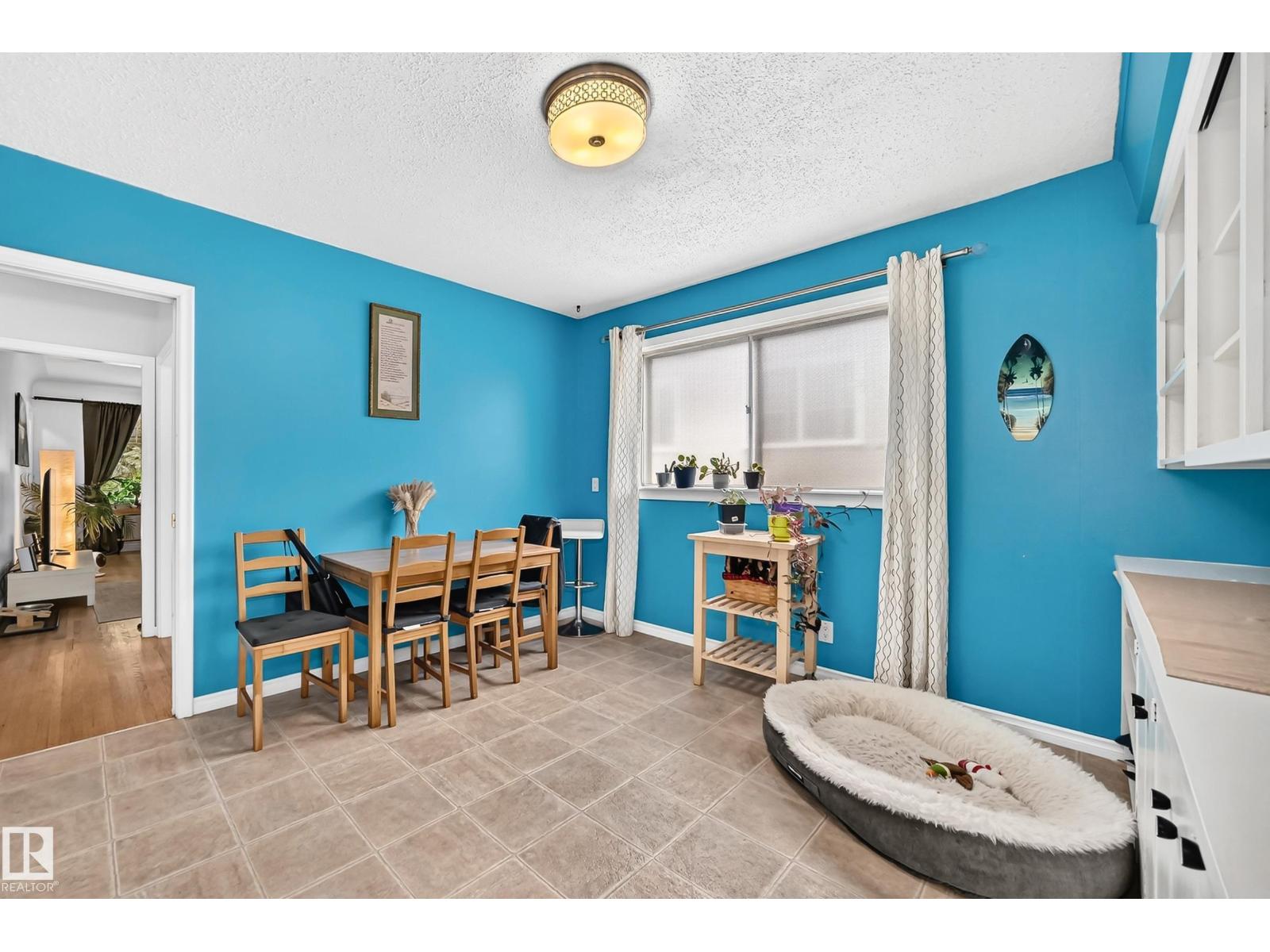 12405 126 ST NW - 6