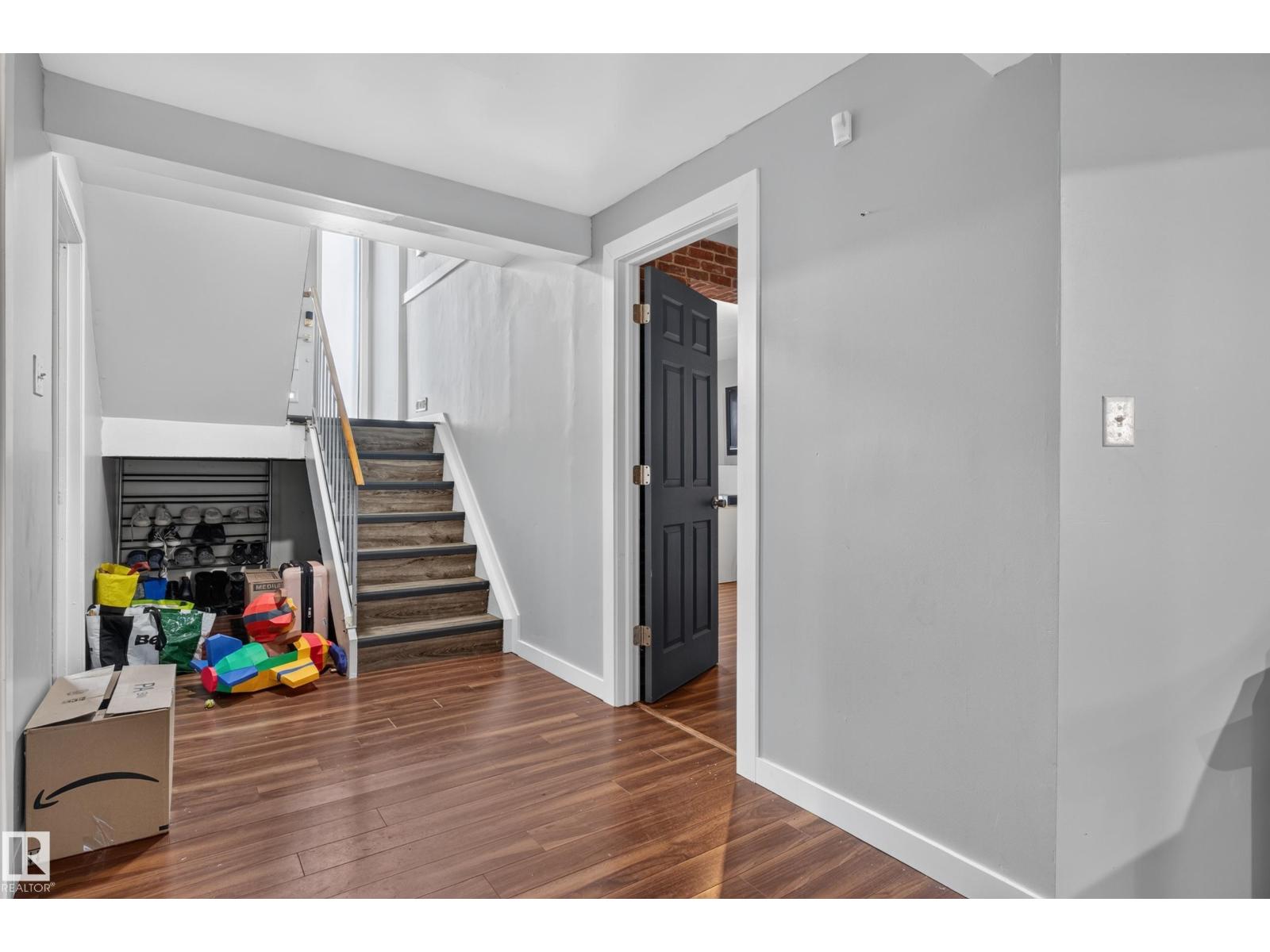 4628 37 Avenue NW - Photo 47