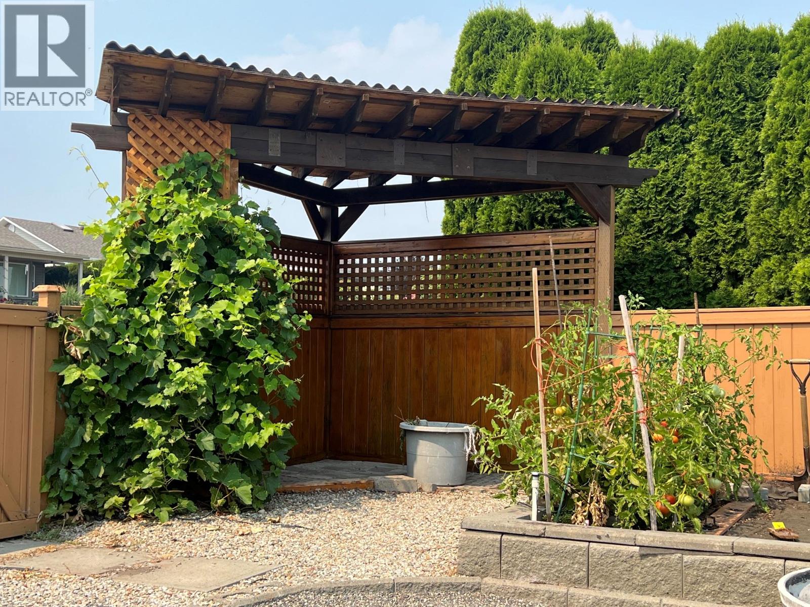 524 5 Street, Vernon