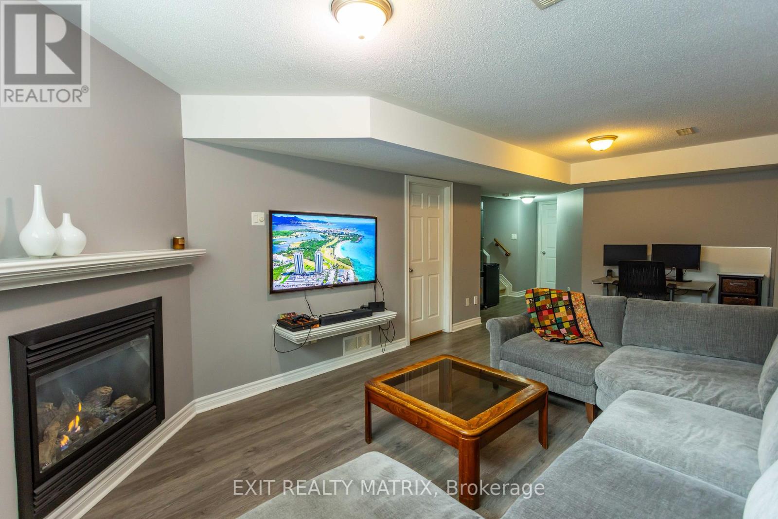 3 Bed, 3 Bath House for Sale in Ottawa – 195 TAPLEY PLACE, Ottawa – MLS# X13675644 - Image 38
