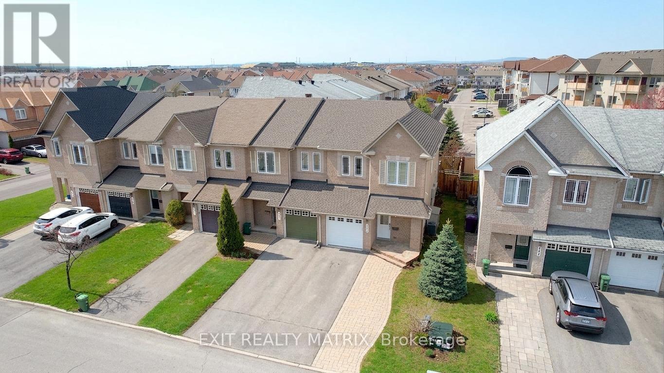 3 Bed, 3 Bath House for Sale in Ottawa – 195 TAPLEY PLACE, Ottawa – MLS# X13675644 - Image 42