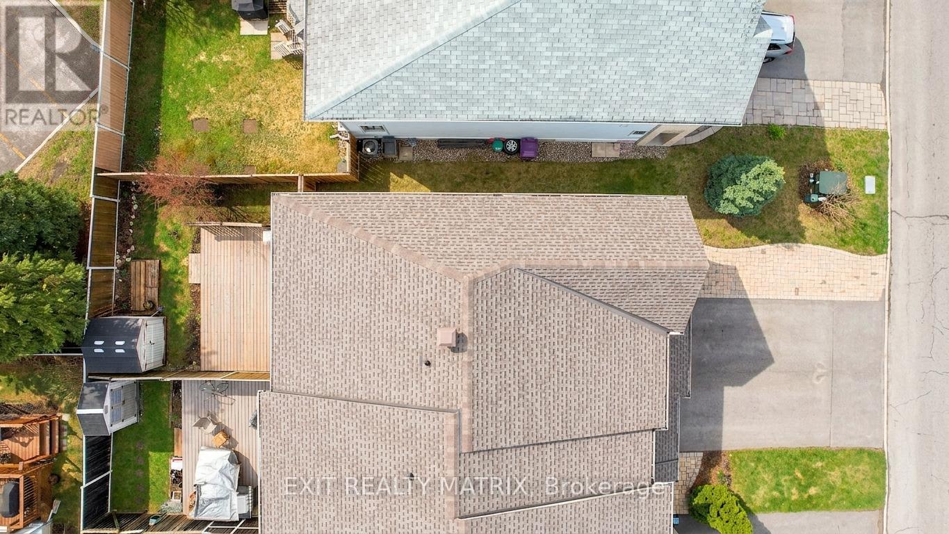 3 Bed, 3 Bath House for Sale in Ottawa – 195 TAPLEY PLACE, Ottawa – MLS# X13675644 - Image 44